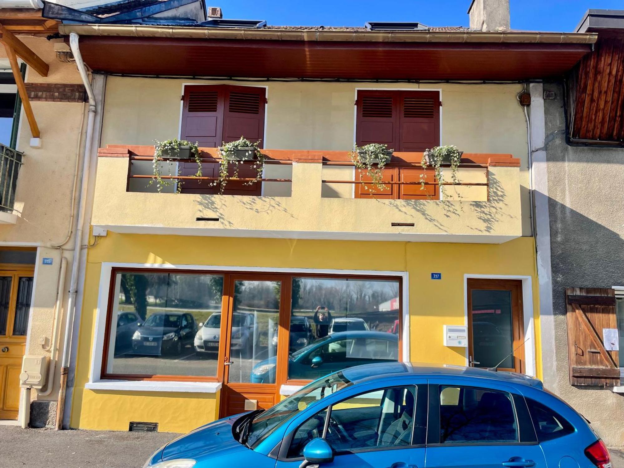 La Casa Du Lac لو بورْجيه دو لاك المظهر الخارجي الصورة
